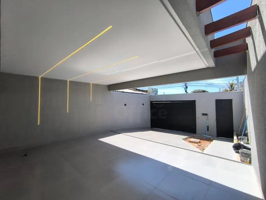 Foto 4 de Casa com 3 quartos à venda, 250m2 em Lourdes, Anapolis - GO