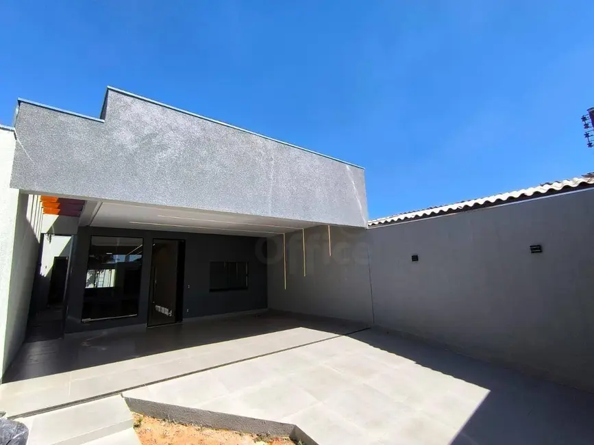 Foto 3 de Casa com 3 quartos à venda, 250m2 em Lourdes, Anapolis - GO