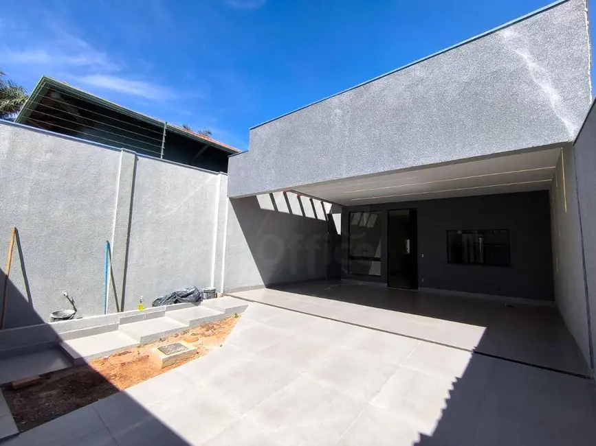 Foto 2 de Casa com 3 quartos à venda, 250m2 em Lourdes, Anapolis - GO