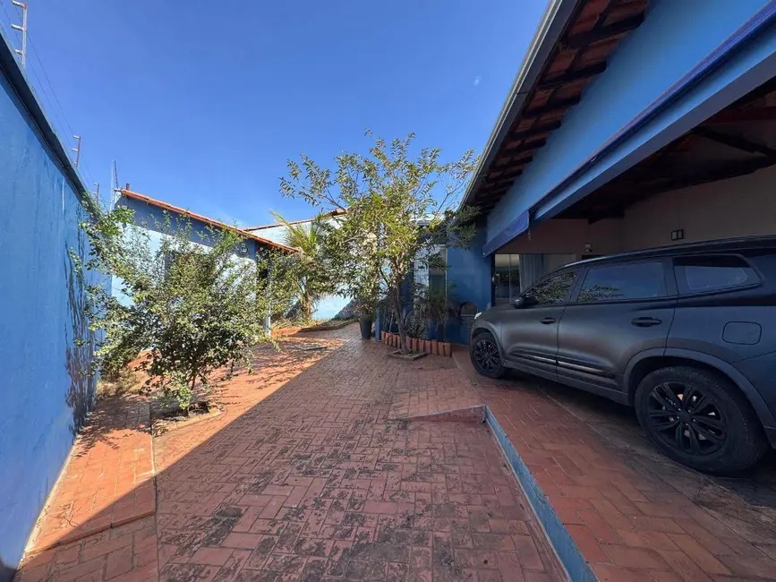 Foto 2 de Casa com 4 quartos à venda, 640m2 em Jardim Ana Paula, Anapolis - GO