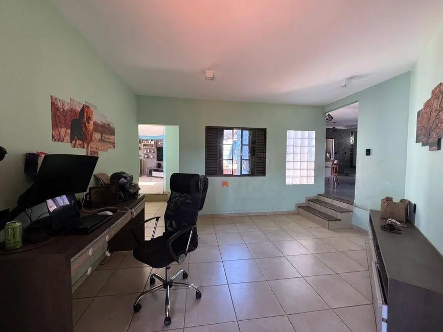 Casa com 4 quartos à venda, 640m2 em Jardim Ana Paula, Anapolis - GO - imagem 4 Foto 4 de Casa com 4 quartos à venda, 640m2 em Jardim Ana Paula, Anapolis - GO