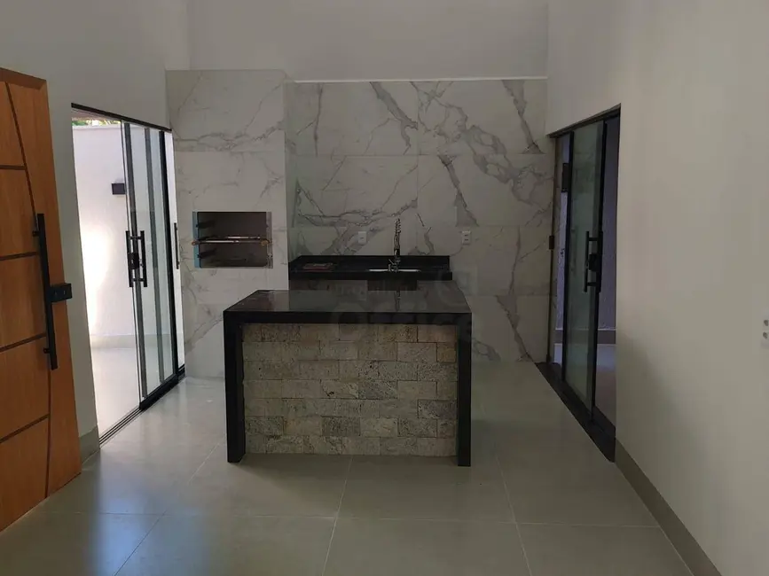 Casa com 3 quartos à venda, 145m2 em Jardim Itália, Anapolis - GO - imagem 1 Foto 1 de Casa com 3 quartos à venda, 145m2 em Jardim Itália, Anapolis - GO