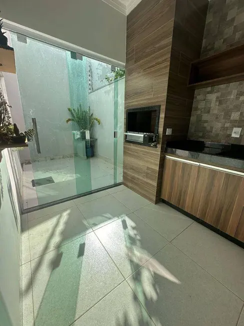 Casa com 3 quartos à venda, 200m2 em Anapolis - GO - imagem 7 Foto 7 de Casa com 3 quartos à venda, 200m2 em Anapolis - GO