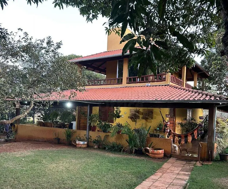 Foto 1 de Chácara com 3 quartos à venda, 2203m2 em Leopoldo De Bulhoes - GO