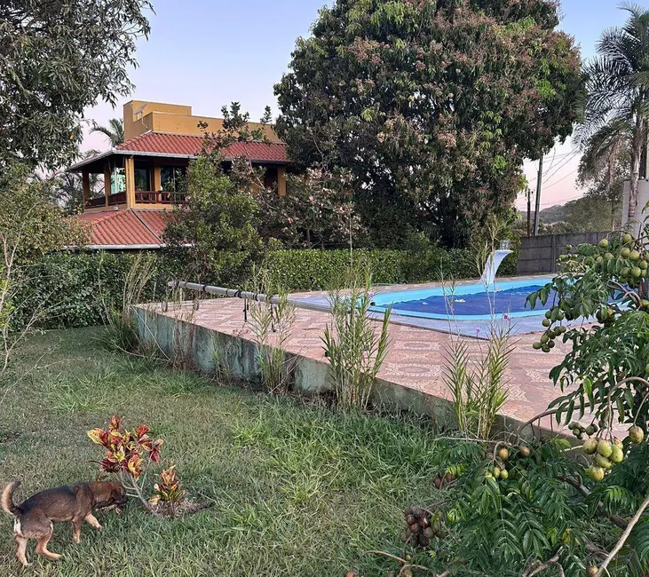 Foto 2 de Chácara com 3 quartos à venda, 2203m2 em Leopoldo De Bulhoes - GO