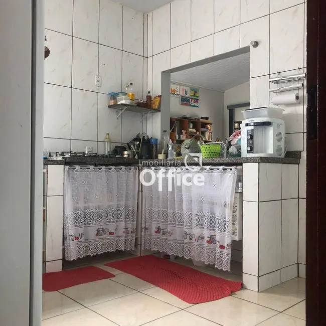 Casa com 3 quartos à venda, 320m2 em Vila Santa Maria de Nazareth, Anapolis - GO - imagem 9 Foto 9 de Casa com 3 quartos à venda, 320m2 em Vila Santa Maria de Nazareth, Anapolis - GO