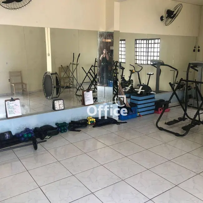 Casa com 3 quartos à venda, 320m2 em Vila Santa Maria de Nazareth, Anapolis - GO - imagem 6 Foto 6 de Casa com 3 quartos à venda, 320m2 em Vila Santa Maria de Nazareth, Anapolis - GO