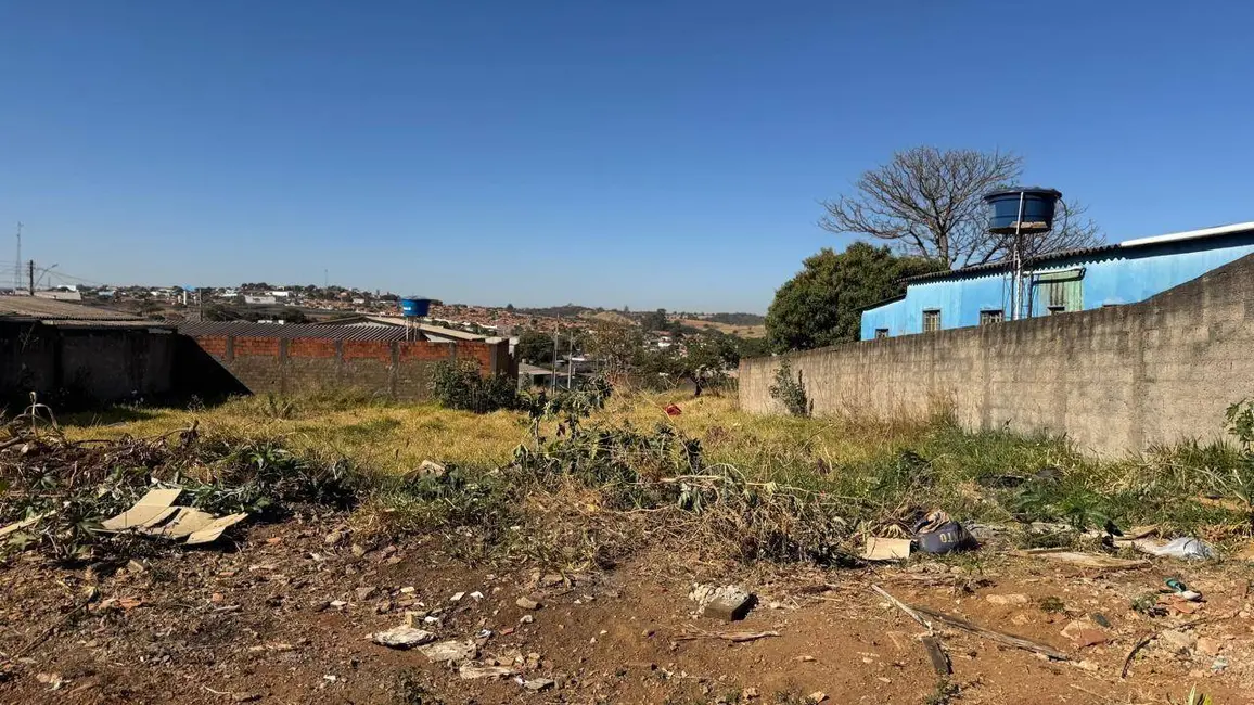 Foto 2 de Terreno / Lote à venda, 360m2 em Vila Mariana, Anapolis - GO