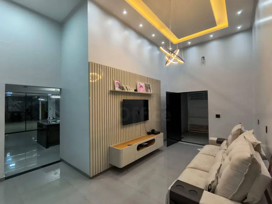 Foto 3 de Casa com 3 quartos à venda, 387m2 em Residencial Morumbi, Anapolis - GO