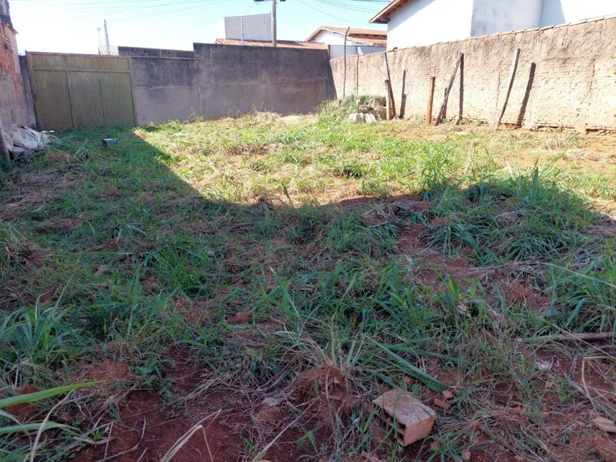 Foto 3 de Terreno / Lote à venda, 360m2 em Santo André, Anapolis - GO