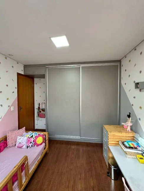 Foto 3 de Casa de Condomínio com 3 quartos à venda, 240m2 em Residencial Sol Nascente, Anapolis - GO