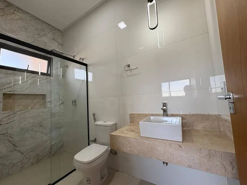 Foto 6 de Sobrado com 4 quartos à venda, 474m2 em Anápolis City, Anapolis - GO