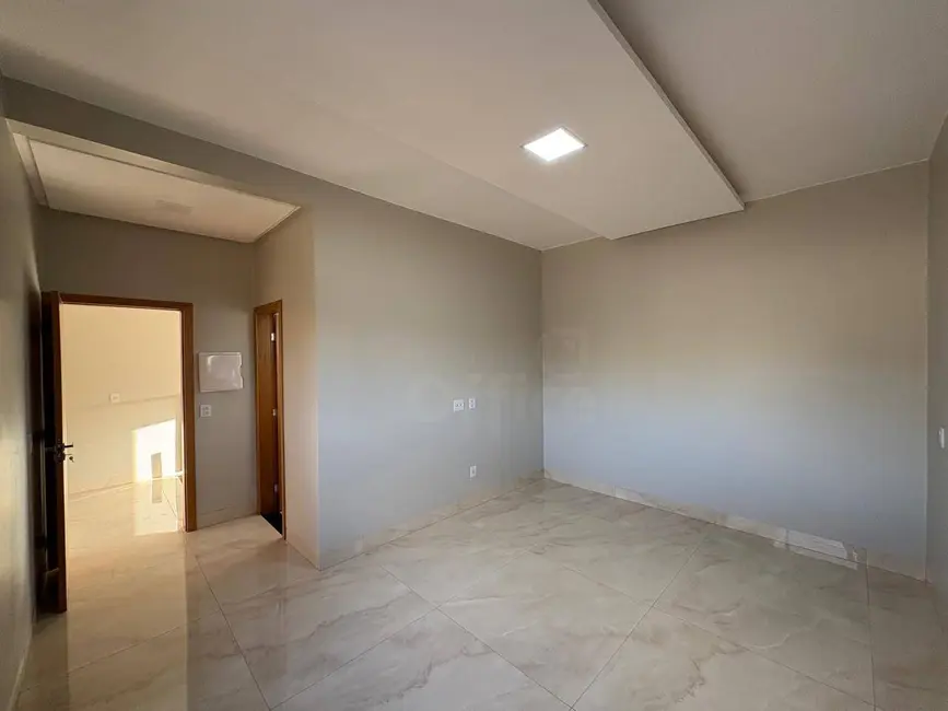 Foto 4 de Sobrado com 4 quartos à venda, 474m2 em Anápolis City, Anapolis - GO