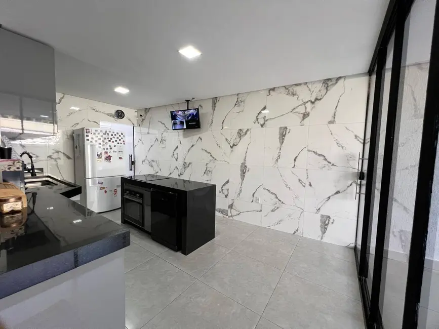 Sobrado com 3 quartos à venda, 150m2 em Residencial Villa Bella, Anapolis - GO - imagem 9 Foto 9 de Sobrado com 3 quartos à venda, 150m2 em Residencial Villa Bella, Anapolis - GO