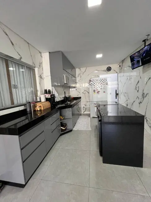 Sobrado com 3 quartos à venda, 150m2 em Residencial Villa Bella, Anapolis - GO - imagem 7 Foto 7 de Sobrado com 3 quartos à venda, 150m2 em Residencial Villa Bella, Anapolis - GO