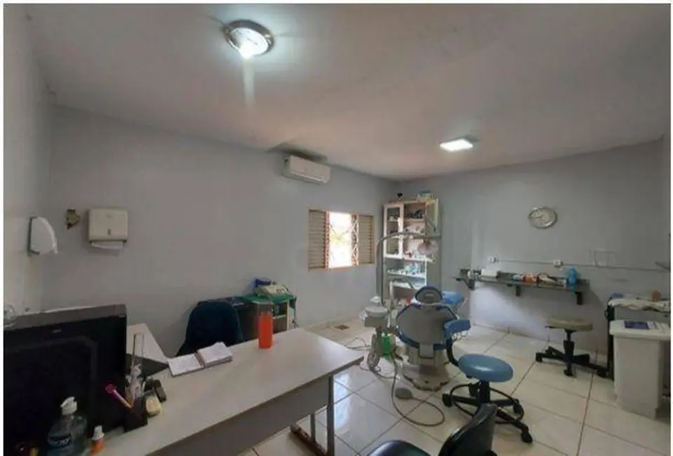 Casa com 4 quartos à venda, 280m2 em Jardim das Oliveiras, Anapolis - GO - imagem 8 Foto 8 de Casa com 4 quartos à venda, 280m2 em Jardim das Oliveiras, Anapolis - GO