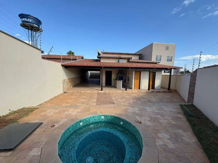 Foto 5 de Casa com 3 quartos à venda, 345m2 em Boa Vista, Anapolis - GO