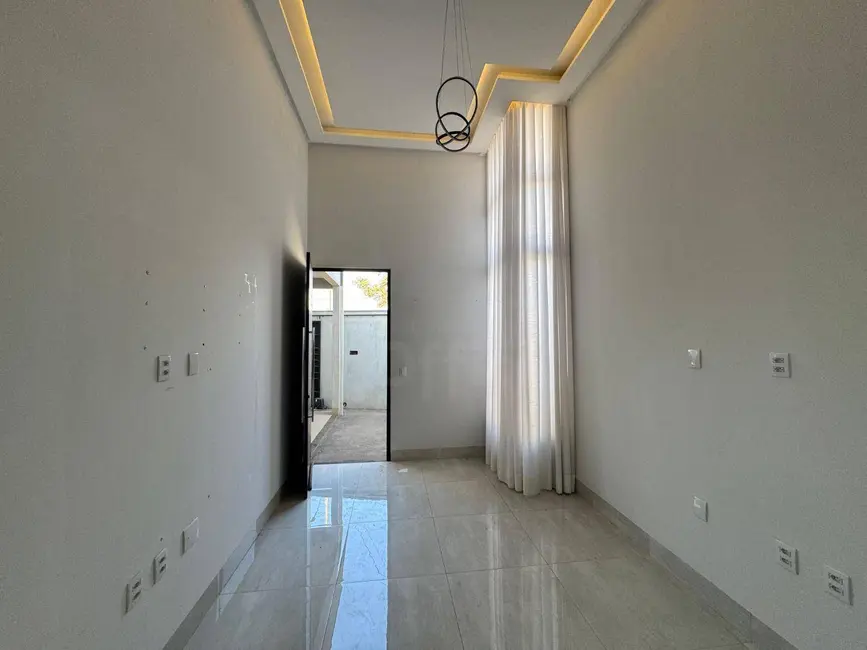 Foto 5 de Casa com 3 quartos à venda, 221m2 em Residencial Vale do Sol, Anapolis - GO