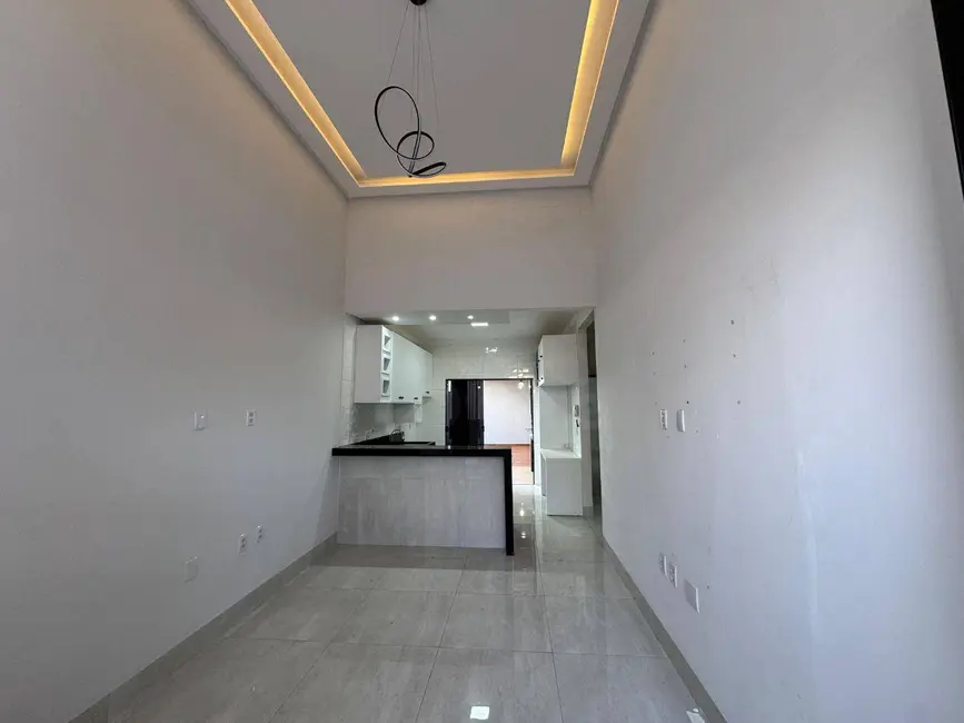 Foto 4 de Casa com 3 quartos à venda, 221m2 em Residencial Vale do Sol, Anapolis - GO