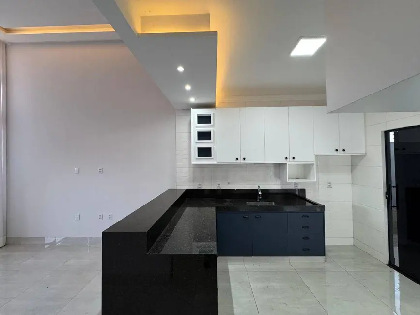 Foto 8 de Casa com 3 quartos à venda, 221m2 em Residencial Vale do Sol, Anapolis - GO