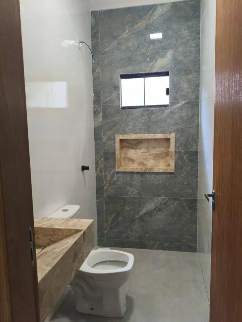 Casa com 3 quartos à venda, 150m2 em Anapolis - GO - imagem 8 Foto 8 de Casa com 3 quartos à venda, 150m2 em Anapolis - GO