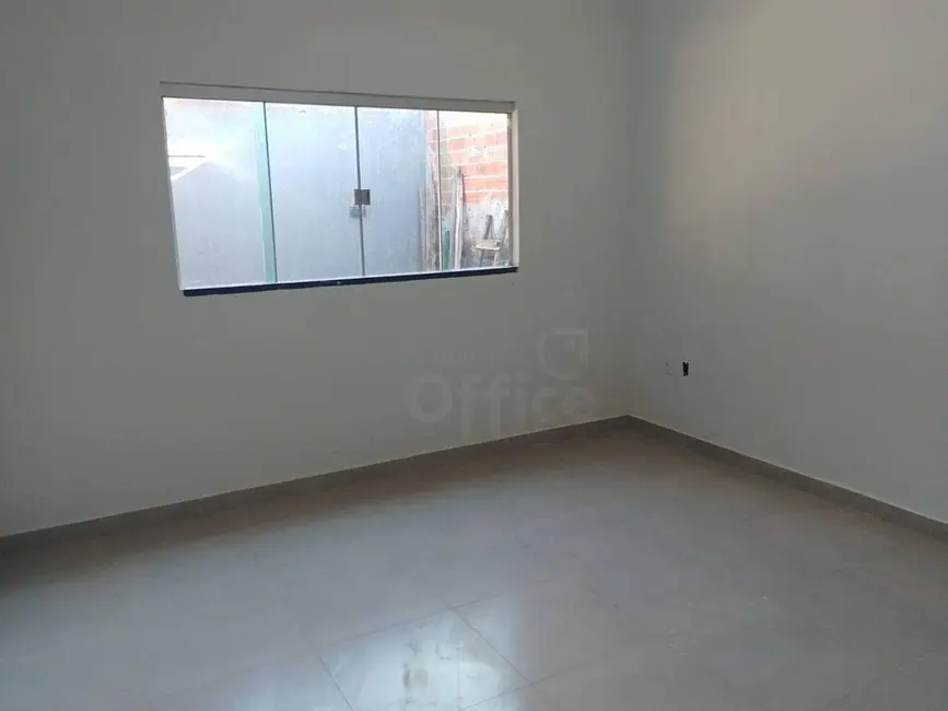 Casa com 3 quartos à venda, 200m2 em Jardim Itália, Anapolis - GO - imagem 8 Foto 8 de Casa com 3 quartos à venda, 200m2 em Jardim Itália, Anapolis - GO