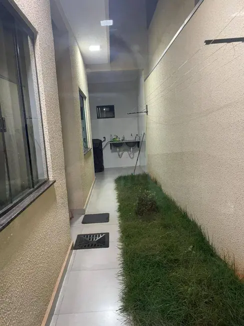 Foto 3 de Casa com 3 quartos à venda, 150m2 em Itamaraty, Anapolis - GO