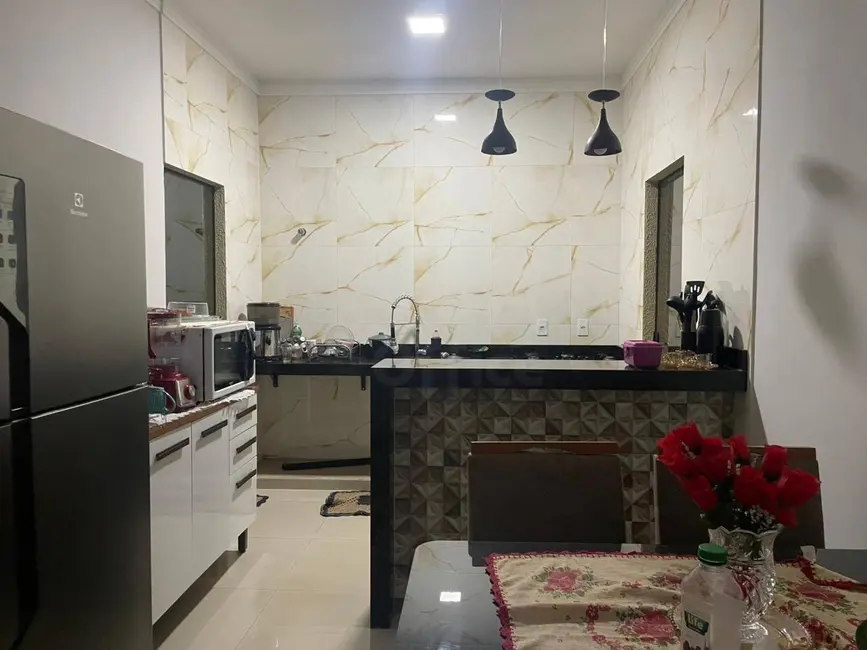 Foto 1 de Casa com 3 quartos à venda, 150m2 em Itamaraty, Anapolis - GO