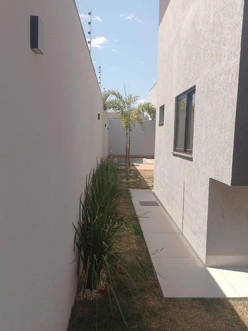 Foto 8 de Casa com 3 quartos à venda, 305m2 em Anapolis - GO