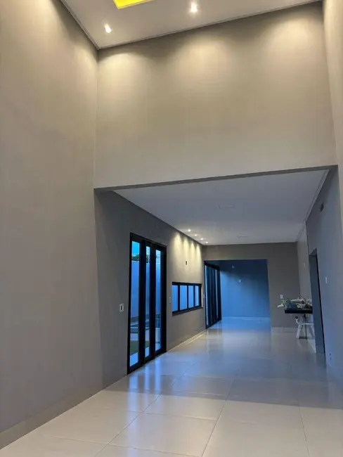 Foto 5 de Casa com 3 quartos à venda, 305m2 em Anapolis - GO