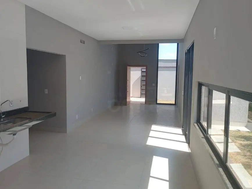 Foto 6 de Casa com 3 quartos à venda, 305m2 em Anapolis - GO