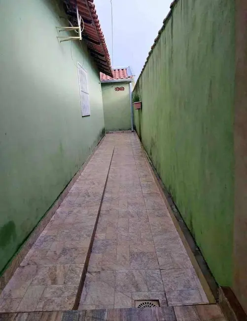 Foto 2 de Casa com 4 quartos à venda, 200m2 em Residencial Leblon, Anapolis - GO