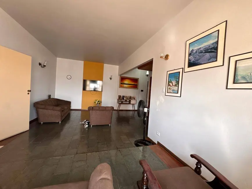 Foto 4 de Apartamento com 3 quartos à venda, 169m2 em Setor Central, Anapolis - GO