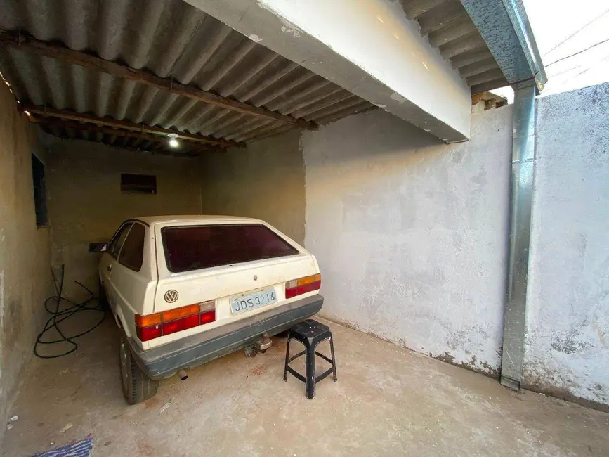 Foto 1 de Casa com 5 quartos à venda, 372m2 em Loteamento Residencial América, Anapolis - GO