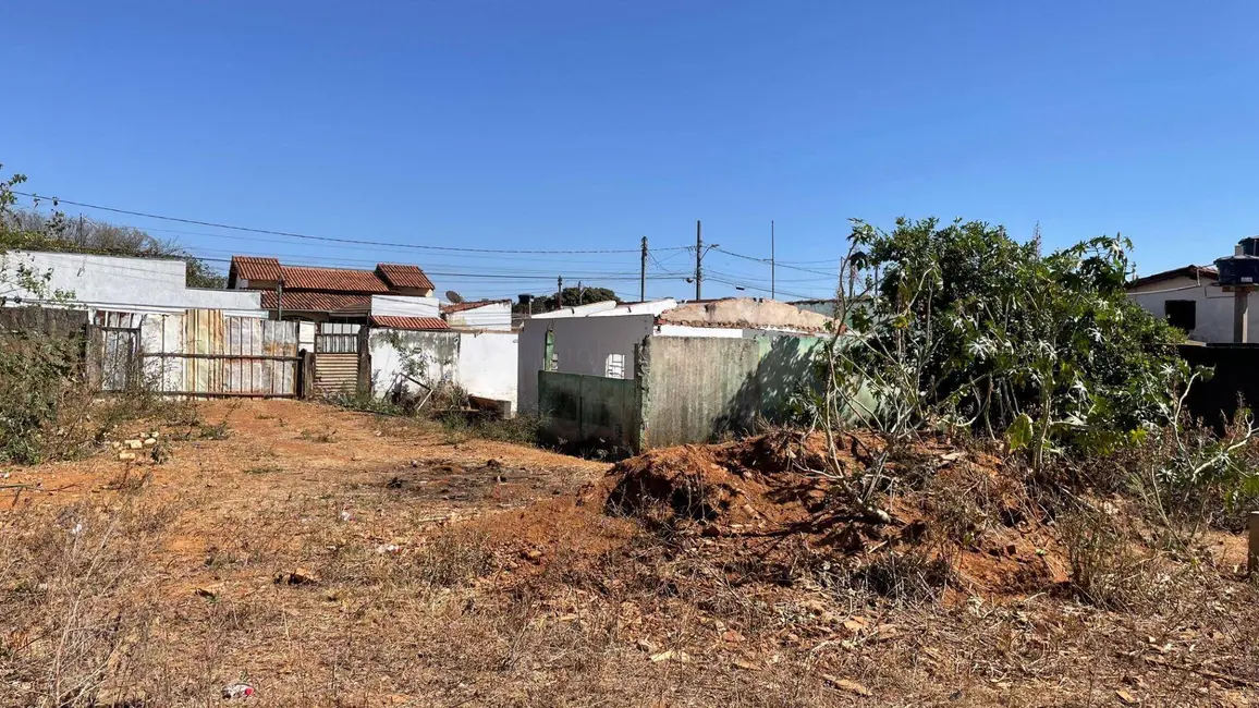 Foto 3 de Terreno / Lote à venda, 600m2 em Boa Vista, Anapolis - GO