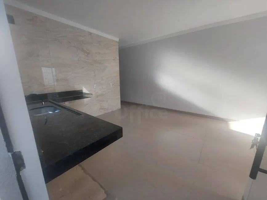 Casa com 3 quartos à venda, 150m2 em Bandeiras, Anapolis - GO - imagem 7 Foto 7 de Casa com 3 quartos à venda, 150m2 em Bandeiras, Anapolis - GO