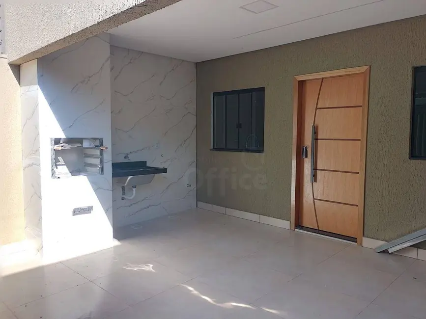 Foto 1 de Casa com 3 quartos à venda, 100m2 em Jardim Itália, Anapolis - GO