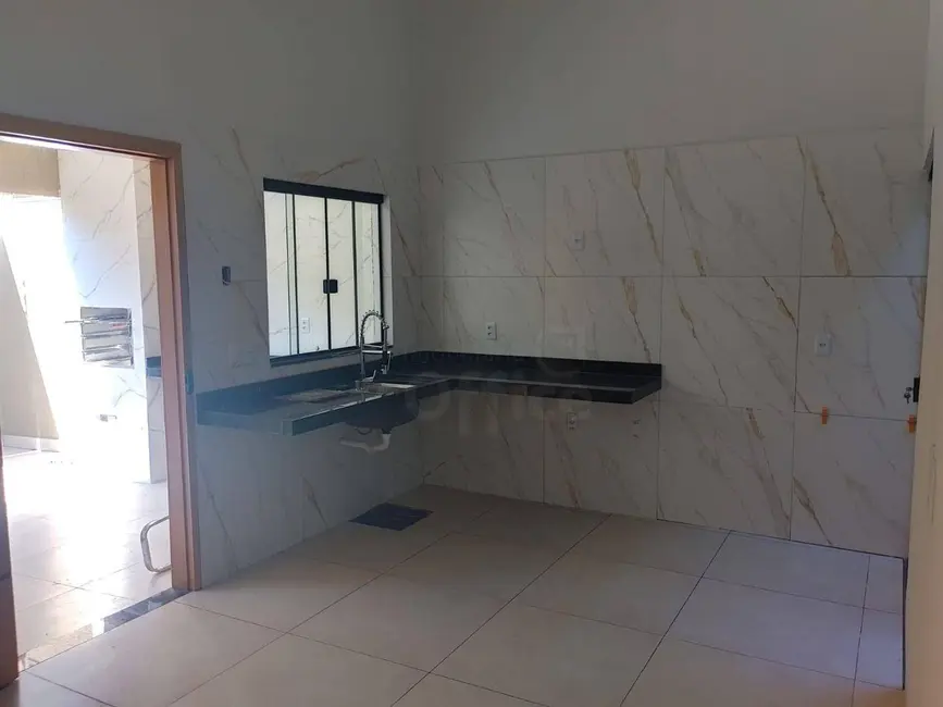 Foto 6 de Casa com 3 quartos à venda, 100m2 em Jardim Itália, Anapolis - GO