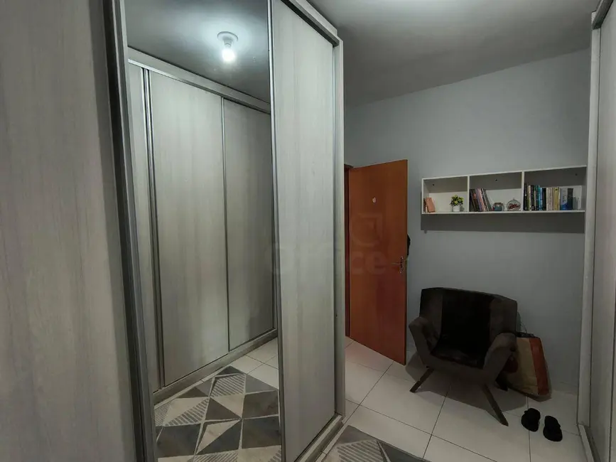 Foto 8 de Casa com 3 quartos à venda, 250m2 em Víviam Parque 2ª Etapa, Anapolis - GO