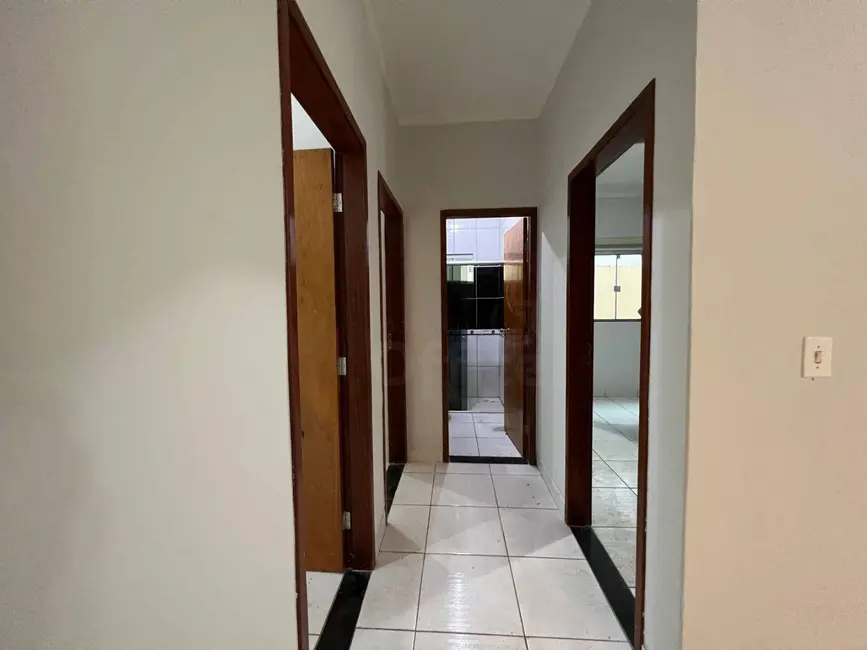 Casa com 3 quartos à venda, 200m2 em Residencial Ayrton Senna, Anapolis - GO - imagem 9 Foto 9 de Casa com 3 quartos à venda, 200m2 em Residencial Ayrton Senna, Anapolis - GO