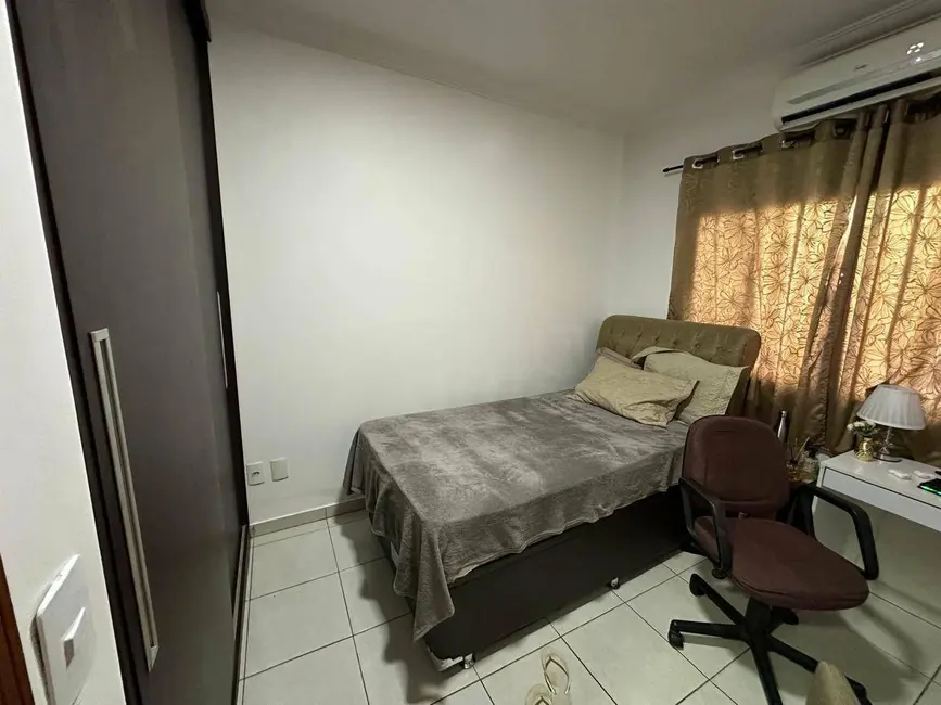 Casa com 3 quartos à venda, 300m2 em Parque Brasília 2ª Etapa, Anapolis - GO - imagem 8 Foto 8 de Casa com 3 quartos à venda, 300m2 em Parque Brasília 2ª Etapa, Anapolis - GO