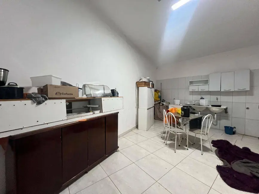 Casa com 3 quartos à venda, 300m2 em Vila Santa Maria de Nazareth, Anapolis - GO - imagem 4 Foto 4 de Casa com 3 quartos à venda, 300m2 em Vila Santa Maria de Nazareth, Anapolis - GO