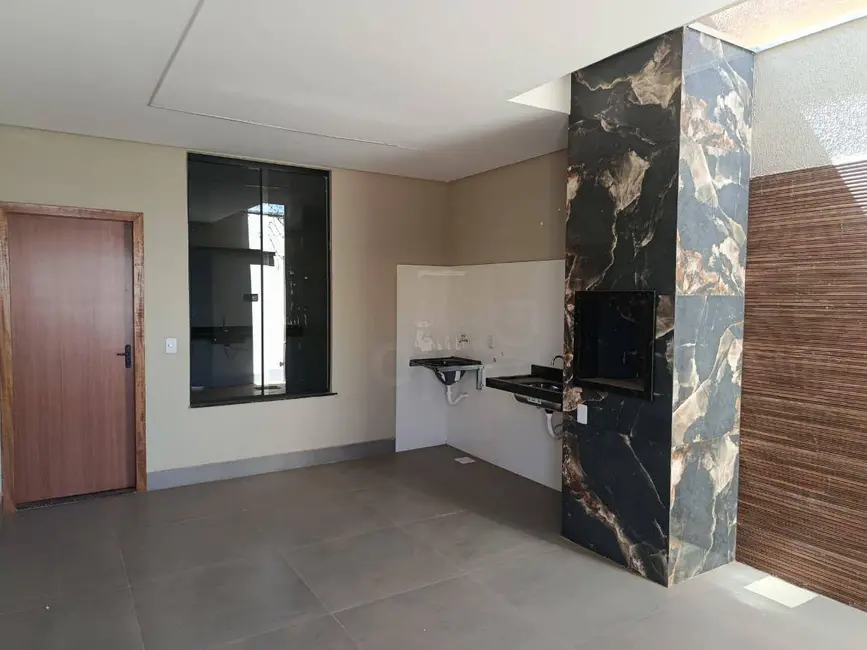 Casa com 3 quartos à venda, 100m2 em Anapolis - GO - imagem 1 Foto 1 de Casa com 3 quartos à venda, 100m2 em Anapolis - GO