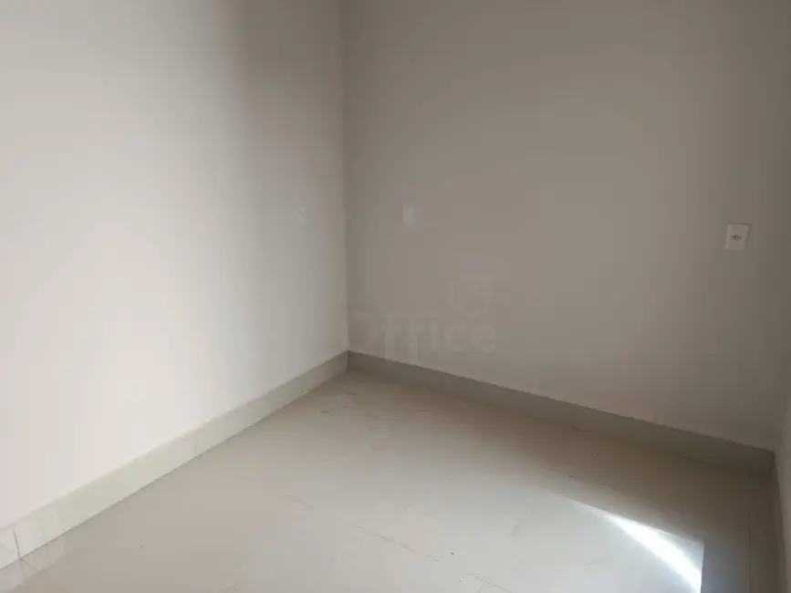 Casa com 3 quartos à venda, 100m2 em Anapolis - GO - imagem 9 Foto 9 de Casa com 3 quartos à venda, 100m2 em Anapolis - GO