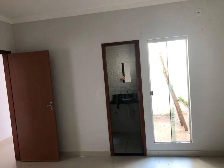 Foto 8 de Casa com 3 quartos à venda, 150m2 em Parque dos Pirineus, Anapolis - GO
