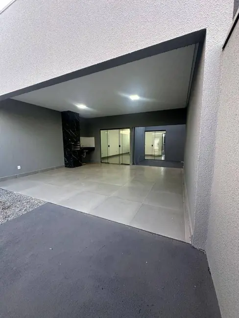 Foto 1 de Casa com 2 quartos à venda, 150m2 em Anapolis - GO