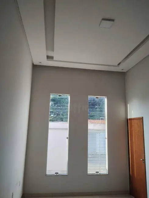 Foto 2 de Casa com 3 quartos à venda, 175m2 em Setor Sul III Etapa, Anapolis - GO
