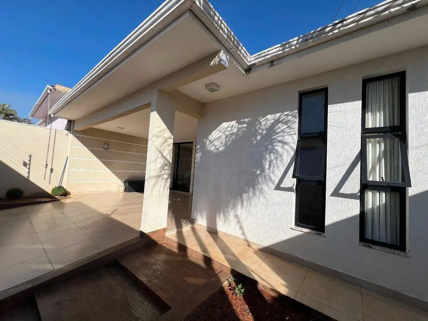 Casa com 3 quartos à venda, 360m2 em Anápolis City, Anapolis - GO - imagem 5 Foto 5 de Casa com 3 quartos à venda, 360m2 em Anápolis City, Anapolis - GO