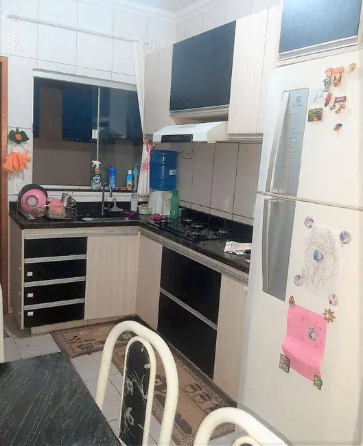 Casa com 3 quartos à venda, 150m2 em Parque Residencial das Flores, Anapolis - GO - imagem 3 Foto 3 de Casa com 3 quartos à venda, 150m2 em Parque Residencial das Flores, Anapolis - GO