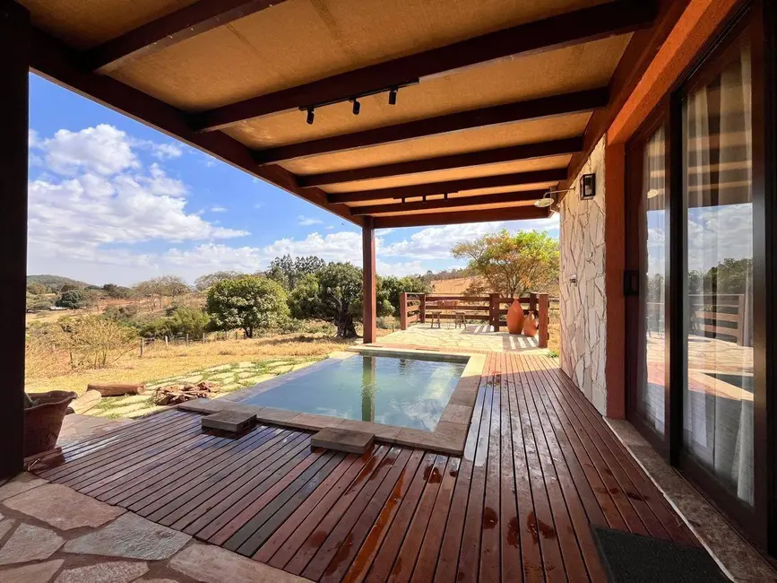 Chácara com 2 quartos para alugar, 7500m2 em Parque Calixtópolis, Anapolis - GO - imagem 4 Foto 4 de Chácara com 2 quartos para alugar, 7500m2 em Parque Calixtópolis, Anapolis - GO